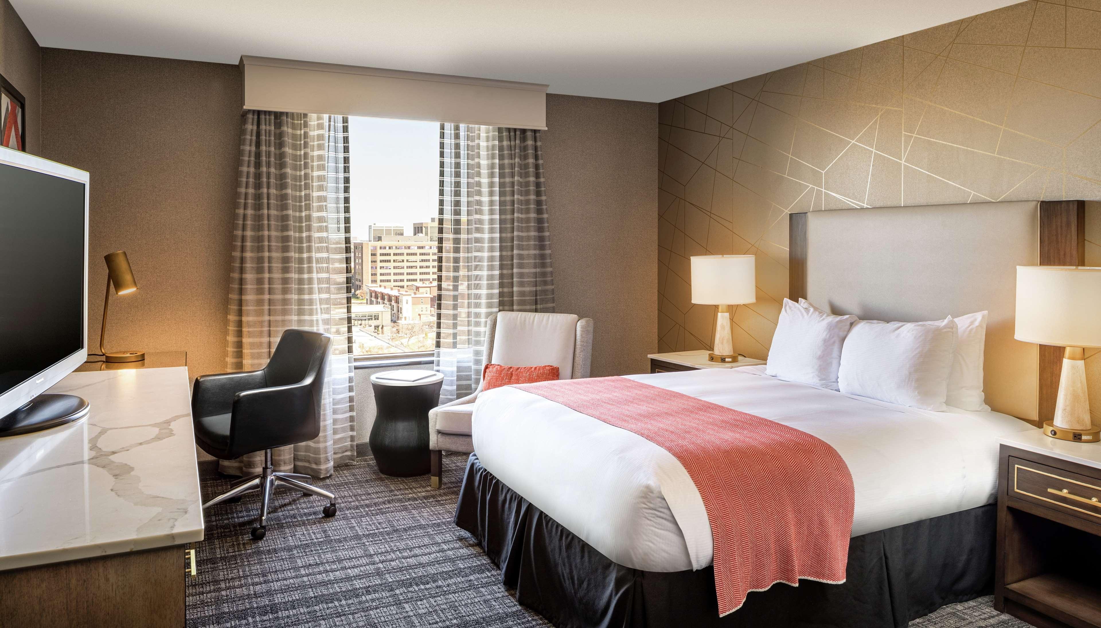 Doubletree By Hilton Dallas Near The Galleria Esterno foto