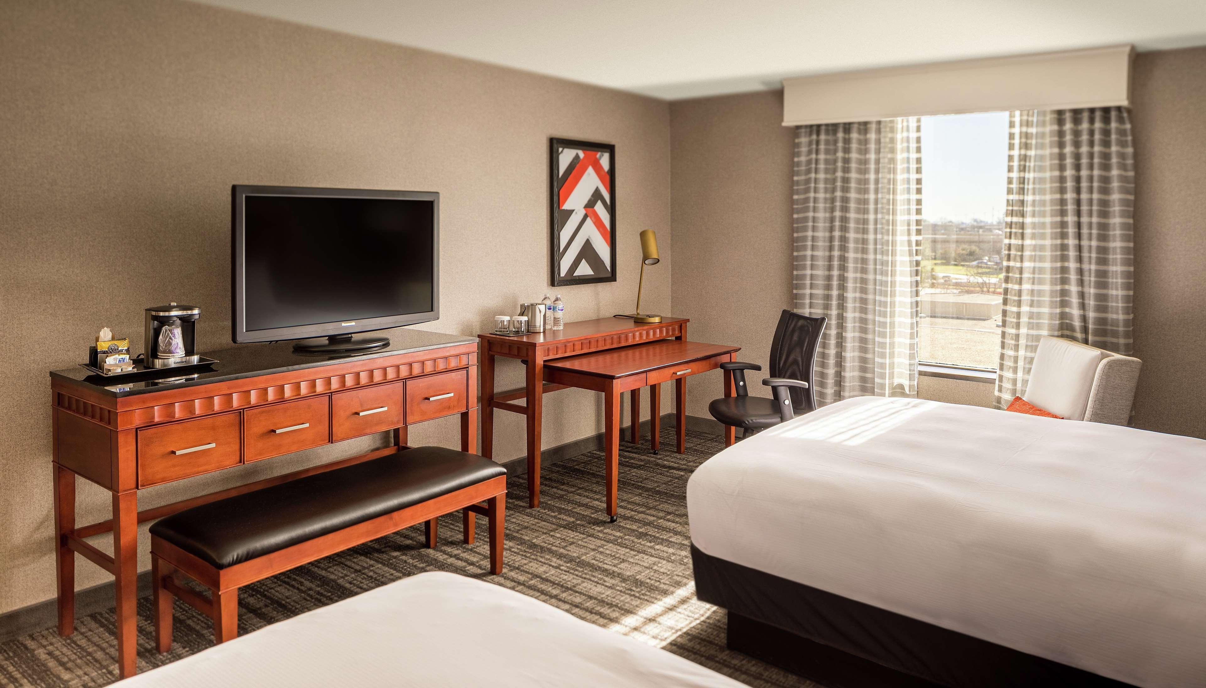 Doubletree By Hilton Dallas Near The Galleria Esterno foto