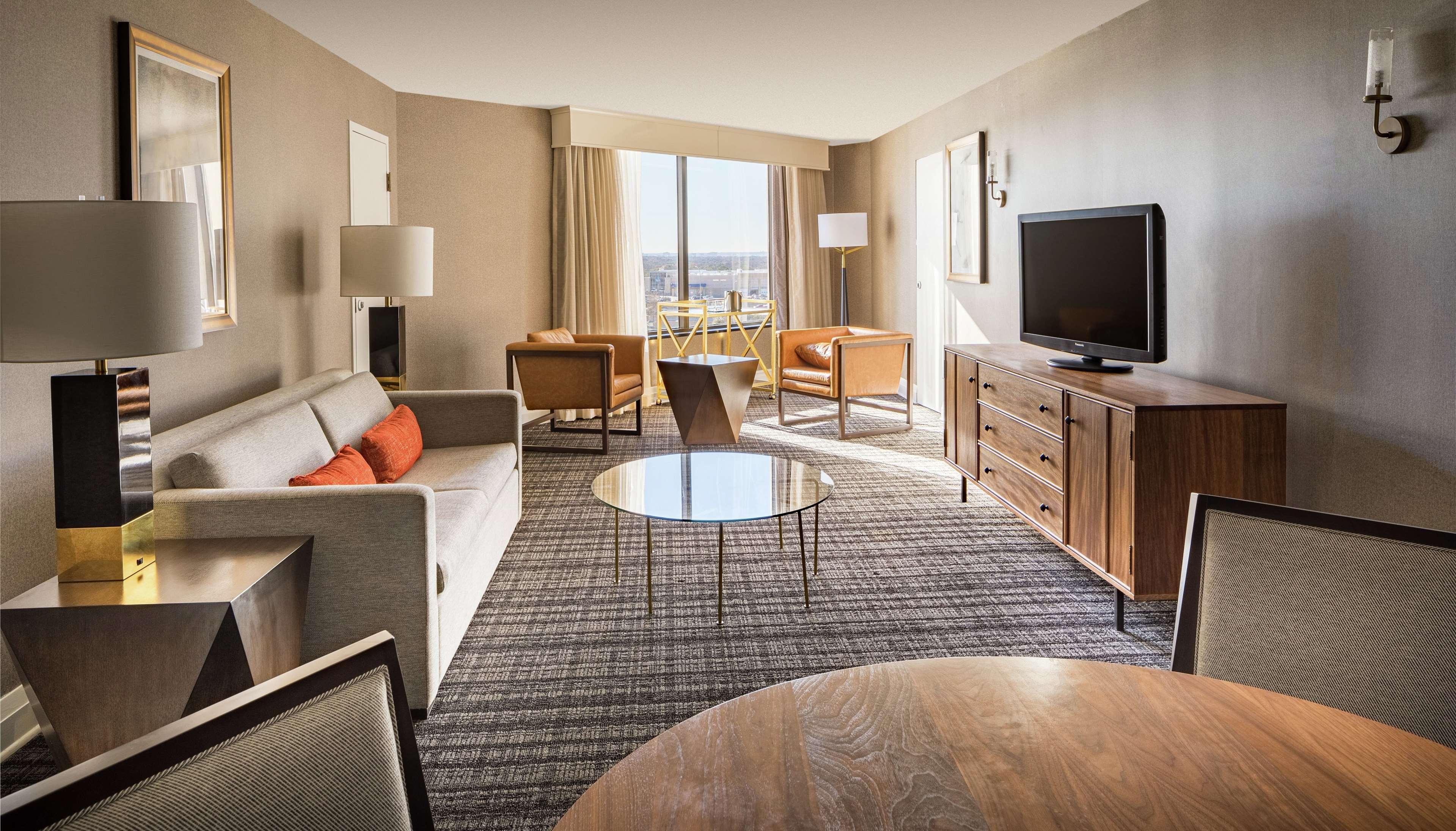 Doubletree By Hilton Dallas Near The Galleria Esterno foto