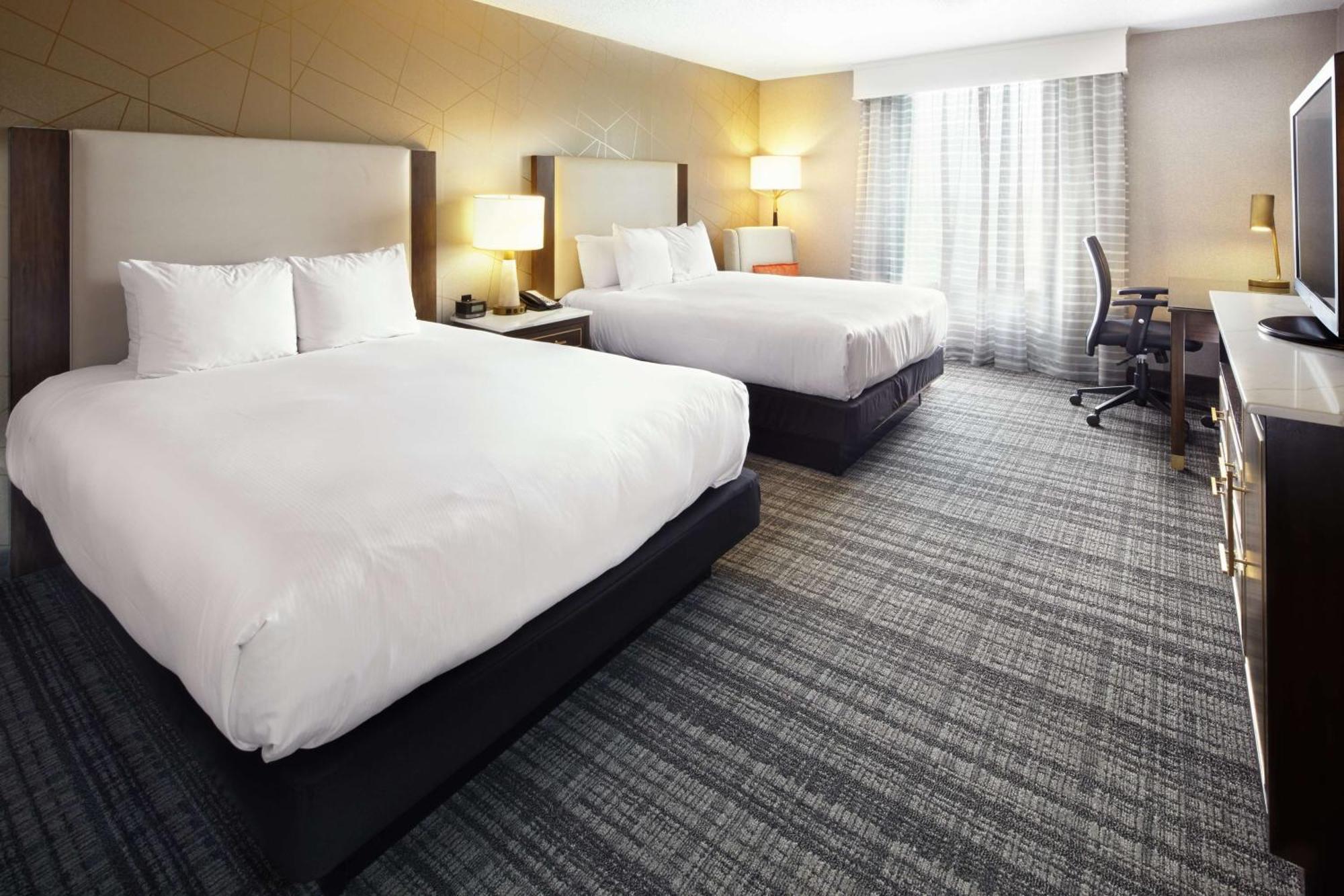 Doubletree By Hilton Dallas Near The Galleria Esterno foto