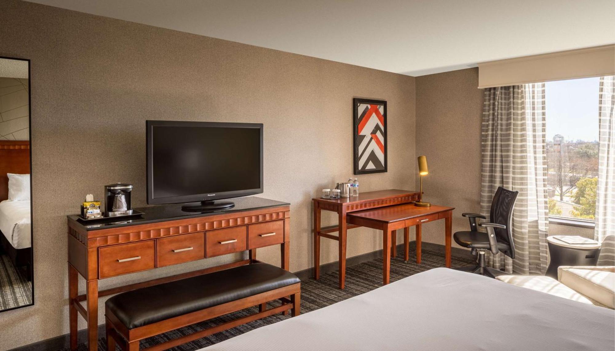 Doubletree By Hilton Dallas Near The Galleria Esterno foto