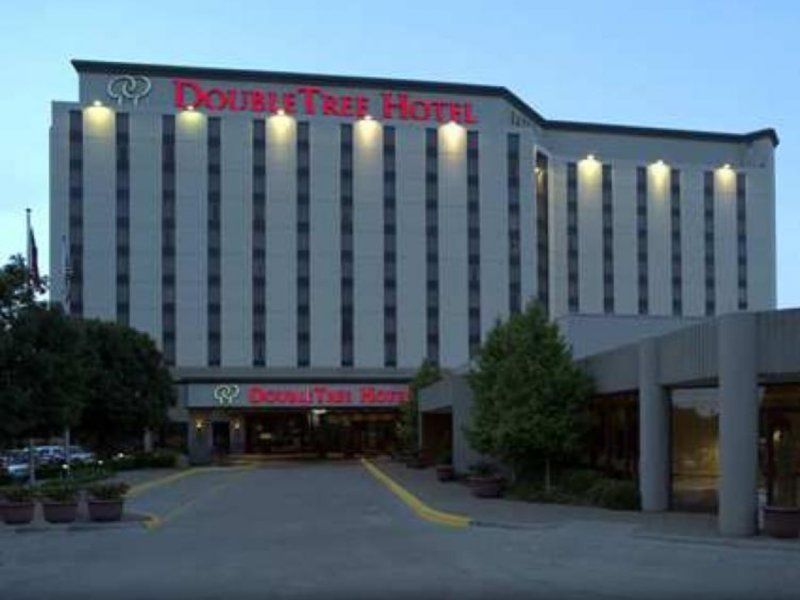 Doubletree By Hilton Dallas Near The Galleria Esterno foto
